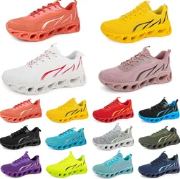 2024 män kvinnor löpskor mode tränare trippel svart vit röd gul lila grön blå persika teal lila orange ljusrosa andas andas sneakers arton