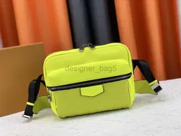 Övre axelväska modedesignerväska för mäns avslappnad mångsidig postman -väska enkel axel diagonal straddle väska