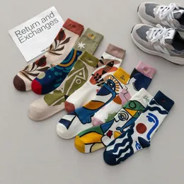 جوارب النساء 1 زوج أدبي للرجال الخريف الشتاء الرجعية الفن harajuku ins jacquard لوحة الزيت مضحك socken ذكر سعيد