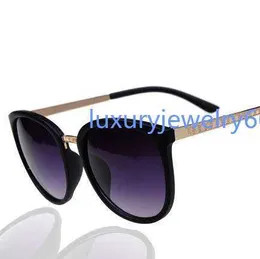 Runde Modebrillen Übergroße Sonnenbrille Frauen Marke Designer Luxus Frauen Brille große billige Farbtöne HD Lunettes Oculos