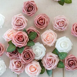 Декоративные цветы 25peece indoor или на открытом воздухе искусственные цветочные розы с реалистичным внешним видом с низким уровнем технического ухода за фальшивым градиентом вино красное