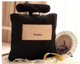 Modelagem de moda 50x30cm Perfume Bottle Shape Cushion Pillow branco preto9157416