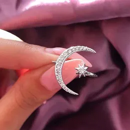 Série da edição coreana Star Moon Ring Fashion Fashion Crescent Curved Zircon Index dedo pode abrir