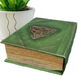 Miniatures Charmed Book of Shadows Magic Book Retro Green Cover 350 Pages Spells Records Stories Bound Journal Kids Magic Copy Books Gifts