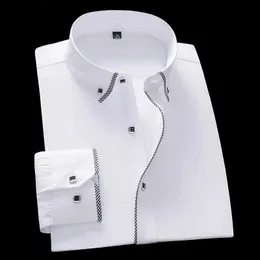 男性用ドレスシャツ長いスレズのための白いシャツビジネスカジュアルソリッドカラーカミザドレスシャツ