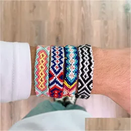 Bracelets de charme boho étnico vsco pulseira de tecido para meninas mulheres feitas mticolor corda nepalesa trançada arco -íris Lucky Friendshi dh2tp