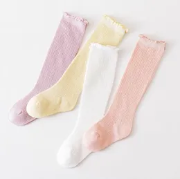 Sommerkinder Socken Baby Girls Lace Hollow gestrickt Long Socken Ins Kinder Spitze nicht rutschfestem Strumpf Baby Baumwollbein