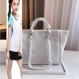 Kids Bags CC Bag Wallets 2022 Summer Classic C Brand Tote Beach Bags Cavan Deauville Chain Top Handle Large Capacity Pochette 4 Color Beige Women's Tw XCUF