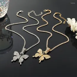 Choker 2PCS Gold-color And Silver-plated Necklace Small Fresh Butterfly Pendant With Full Diamonds Clavicle Jewelry