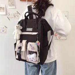Школьные сумки рюкзак для женщин с подростковыми аксессуарами