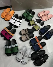 Designer Kvinnor Sandaler Chypre Sandaler Lyxiga strand Sandaler Toppkvalitet Mens Summer Flat Sandal Sandal Shoe