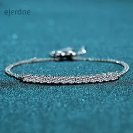 Moissanite -armband Vittguldpläterat Sterling Sier Women 1,3 CT D VVS1 Rundklippta diamantjusterbar evighetskedja