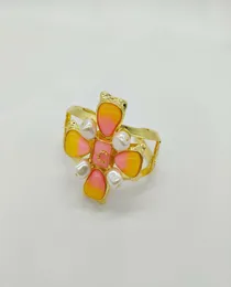 2023 Braccialetti aperti con le perle aperte con perle e colori arancione in oro in oro in oro.