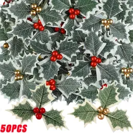 Flores decorativas 50/5pcs Artificial Holly Berries Folhas verdes para DIY Christmas Wreath Wedding Flower Home Decoration Fake Fake