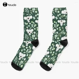 Women Socks Koala و Eucalyptus Pattern White Soccer شخصية مخصصة للجنسين للبالغين الشباب 360 ° طباعة رقمية