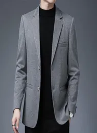 Slim Fit Wollanzug 2021 Spring New Single Row One Knopf Vertikale Streifen Mode koreanische Männer039s SuitWY8G5315392