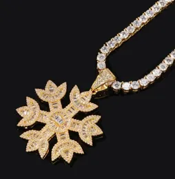 Baguette da donna Baguette a forma di neve Diamond Out Necklace a ciondolo oro Blingling Cubic Zirconia collane zirconia gioiello293d8727241