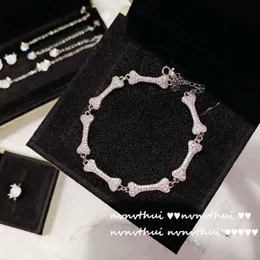 Ohrringe Halskette Welpe Bone Punk Hip Hop Flash Strass Strass-Strass-Luxus Silberfarben Bankett übertrieben kühle süße Mädchen Choker 218z