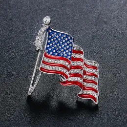 2024 Vintage Crystal Flag Brooch Pins Diamond Brosches for Women Universal 4.4x3.9cm 0508