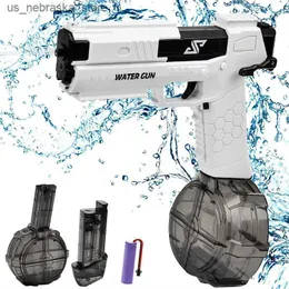 Sabbia gioca d'acqua divertenti pistole elettriche ad alta capacità pistola giocattolo spray automatico per 4-8 anni olds spara fino a 32 piedi di giocattoli estivi da piscina per bambini e adulti Q240408