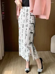 Saias Lanmrem estilo chinês Salia plissada Mulheres de cintura alta Lace-up Design dividido Slim Elegant 2024 Summer 25315