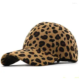 Ball Caps Winter Corduroy Leopard Print Baseball Cap Unisex Vintage Hat Women Men Outdoor Adjustable Hip Hop Gorras Snapback