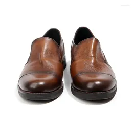 Swobodne buty dojrzałe męskie poślizg na mokasynach starych skórzanych biznesmen biuro zwięzły Oxfords