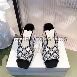 JC Jimmynessity Choo Designer Sandals Syndals أحذية Slippers الكلاسيكية البريطانية Rhinestone Leath