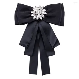 Costume a tema costumebuy Lady vittoriano Bowknot Bows Cravat Bowtie Ribbon Pour Homme Leties Pins Lorita Balches Badge Women Regali