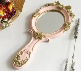Söta kreativa trä vintage handspeglar Makeup Vanity Mirror Rectangle Hand Håll kosmetisk spegel med handtag för gåvor7324849