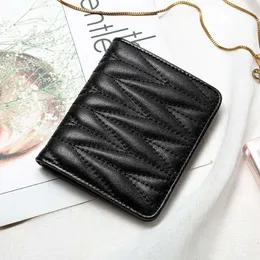 Exklusiv butik bästsäljande plånbok ny 85% fabrikskampanj äkta läder kvinnor veckade får tunt vik spänne texturerad väska
