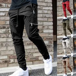 Herrbyxor casual varor byxor för mens 2023 hiphop street kläder jogging byxor mode mens multi ficka casual jogging byxor mens sportbyxor j240507