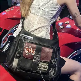 Väska vintage punk kvinnor motocykel stil stor kapacitet crossbody väskor för tjej handväska trend på gåva gåva