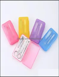 4PCSSet paznokcie zestaw do krawędzi Zestaw Manicure Zestaw Manicure Clippers Pedicure Nożycznik Losowe narzędzia do paznokci Zestawy Zestawy narzędzie WXY021 Drop Deli1019830