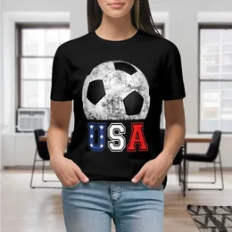 女性のTシャツサッカーUSAフットボールサッカーボール私はサッカーTシャツグラフィックシャツカジュアルショートスロベード女性TシャツサイズS-4XL Y240506が大好きです