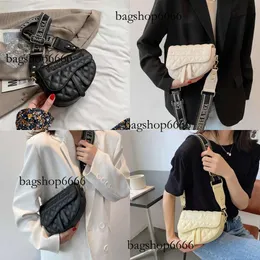 Bolsas de sacolas de alça larga de sela acolchoada ombro crossbody para mulheres designer de marca pequena bolsa e bolsas de damas pequenas 2021 edição original