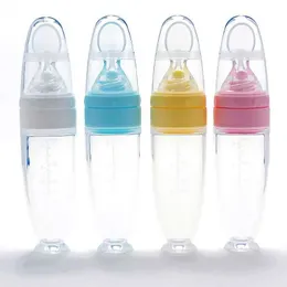 Tazze di piatti utensili silicone cucchiaio cucchiaio al cibo in silicone alimentare a bottiglia integratore per bambini Milkshakel2405