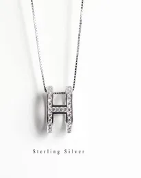 S925 Sterling Silver Letter H Pendant Temperament CLAVICLE CHAIN ​​NACKLACE Kvinnlig klavikelhalsband Enkel Student Fashion Jewelry3975832