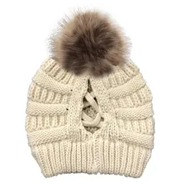 Criss cross pom pom hästtail beanies 16 färger kvinnor vinter hög bulle stickad hatt avtagbar pompom beanies party hattar cca12560 30p7588478