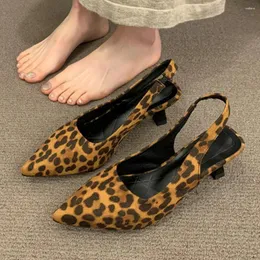 Sıradan Ayakkabı Yaz Kadın Sandalet Yüksek Topuklu Tasarımcı Leopar Saçlı Ayak Ayak Seksi Elbise Partisi Yürüyüş Pompaları Mujer Zapatos