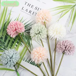 Dekorative Blumen 6pcs Seidenball Chrysanthemen Hochzeit künstliche Blumen Weihnachtsdekor Vase für Home Scrapbooking Arrangement Accessoires