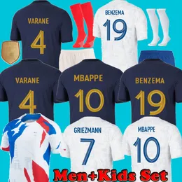 Maillots de Football French Soccer Jersey 2023 Benzema Mbappe Griezmann 22 23 Francia Men Kimpembe Fekir Maillot Women Shird Homme 293f