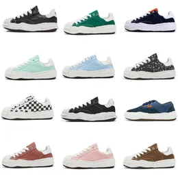 Designer Brand Canvas Shoes Men Women Casual Shoes Classic Leisure Man Trainers School Board Sneakers Non-Slip Outdoor Street Fashion Lace Up Flats Shell Toe Shoe