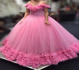 2020 Pink Quinceanera Ball Gown Dresses Off Shoulder Cap Sleeves Tulle With Flowers Long Sweet 16 Puffy Cathedral Train Party 8998238