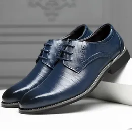 Homens Oxfords Sapatos Britânicos Britis Black Blue Shoes Handmade Dress Formal Men Men Flats Lace-up Bullock Business Shoes HJM7 240426