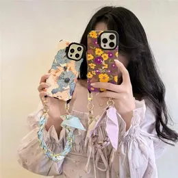 Designer Case di telefono di lusso per iPhone 15Pro 15 14promax 14Pro 14 13 Pro Max 13 Flowers Fashion Cover Girl Girl Gift Girl Silk Cancella di seta da polso a catena