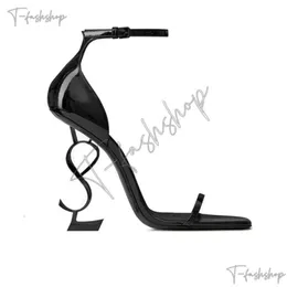 2024 Женщины Opyum Luxury Design Shoeshigh Heels Патент Leath Gold Tone Triple Black Neuede Women Lady Lady Sandals Свадебные кабинет.