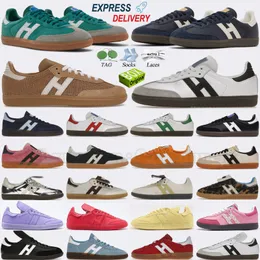 Designer Shoes Man Woman Sneakers White Core Black Gum Navy Cardboard Sier Wales Bonner Pony Leopard Vegan OG Sand Strata Sporty and rich Trainers