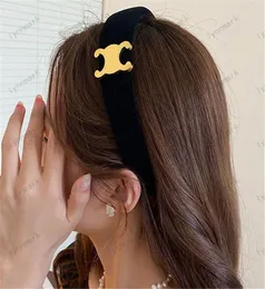 Женская дизайнерская повязка на голову для Ladies Luxury Hair Clip Brand Classic Gold Buctle Fashion Hair Clips Hairpins Claws 7 Styles9635651