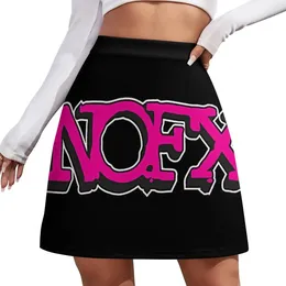 Röcke Nofx Pink Logo T-Shirt Minirock Frauen Kleidung 2024 Ankunftsangebote Sommerkleid für Outfit Koreanischer Stil